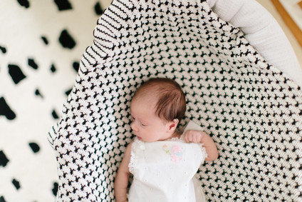 cozy newborn photos