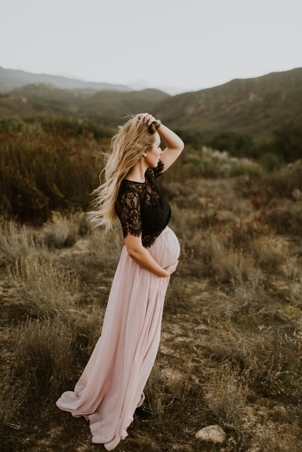 Rustic fall maternity photos