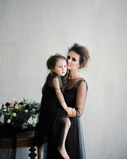 Romantic gothic family photos