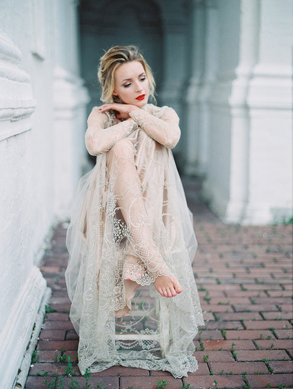 Scarlet and blush bridal inspiration