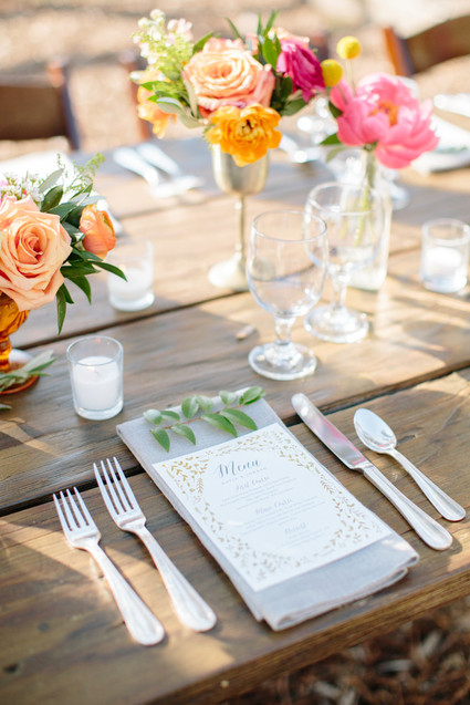 Bright summer wedding decor