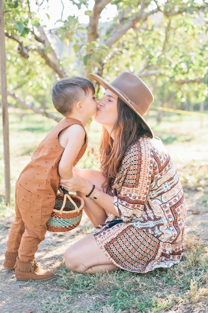 kids apple picking party