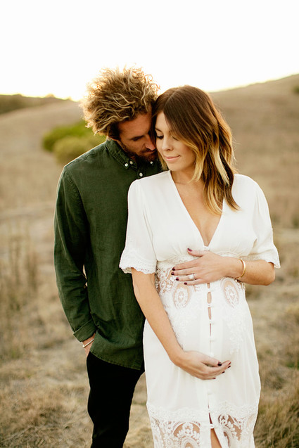 fashionable sexy maternity photos