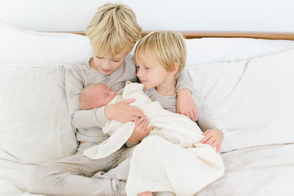 family newborn photos