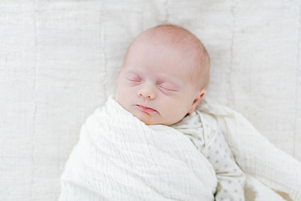 neutral natural newborn photos