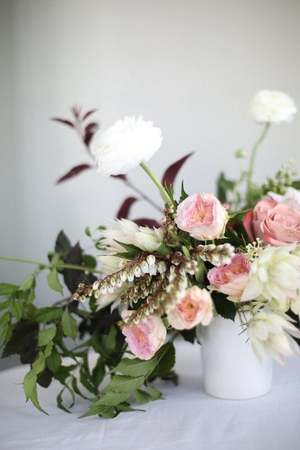 Modern wedding flowers