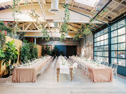 White and gold wedding decor