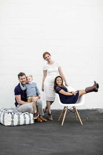 modern urban family photos