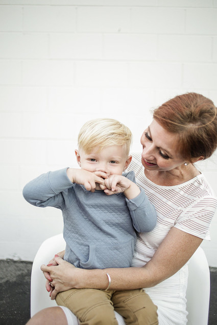 modern urban family photos