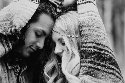 Boho rustic maternity photos