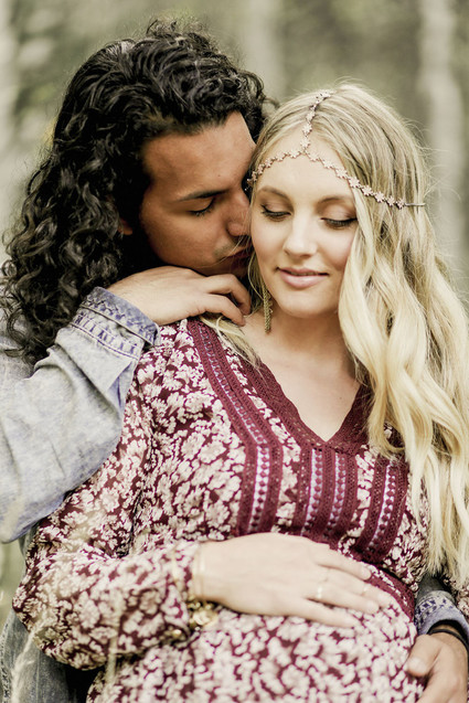 Boho rustic maternity photos