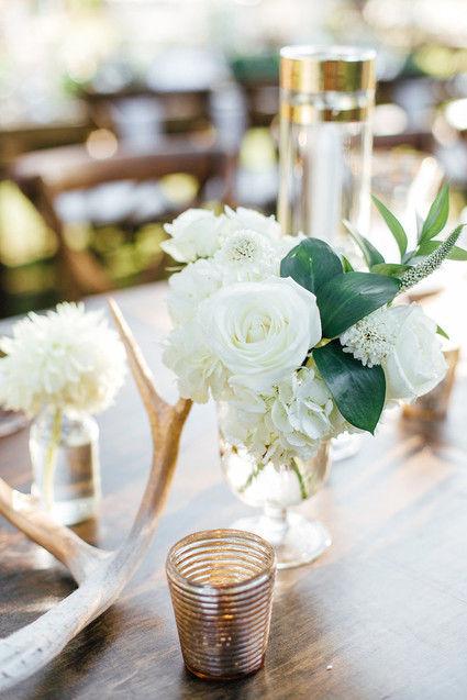 Green, white, and gold wedding ideas
