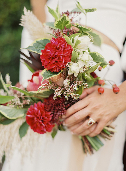 Red winter bridal bouquet