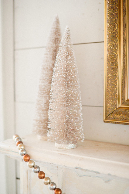 neutral christmas decor Inspiration