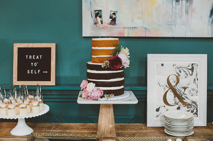Naked wedding cake Inspiration