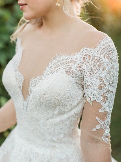 Lace wedding dress