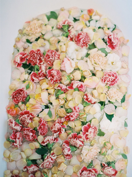 Floral milk bath