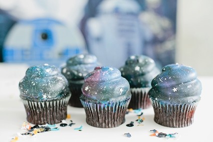 galaxy cupcakes