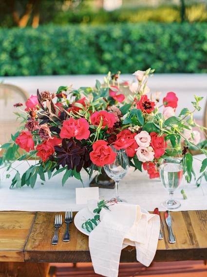 Red and pink floral centerpiece