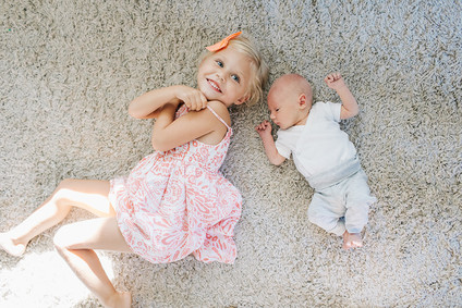 natural light newborn photos