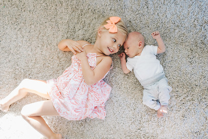 natural light newborn photos