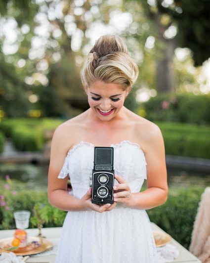 Vintage Valentine's wedding inspiration