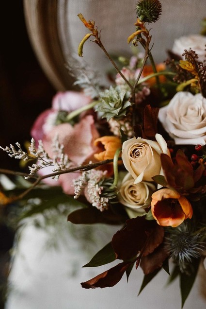 Moody bridal bouquet