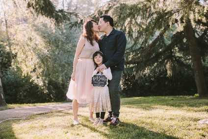 Family maternity photos in Barcelona