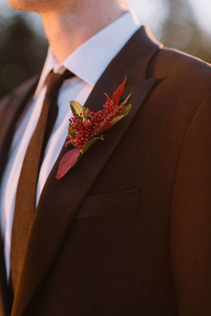 Red boutonnière Inspiration
