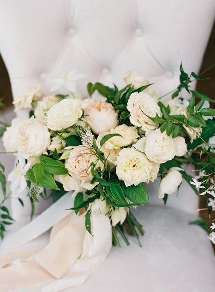 Romantic bridal bouquet