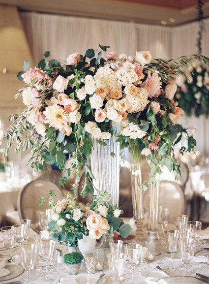 Elegant wedding flowers