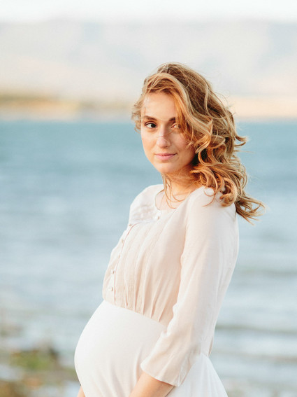 Tbilisi Sea maternity photos