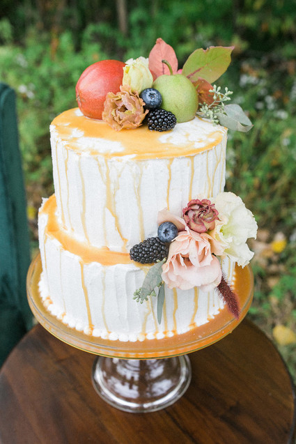 Caramel wedding cake