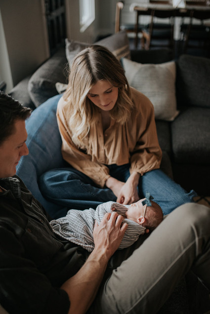 moody modern newborn photos
