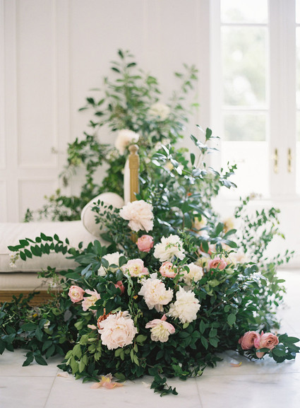 Spring wedding flowers