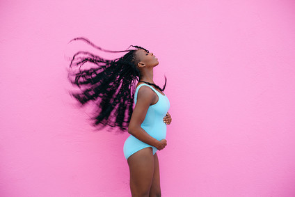 Bright fun maternity photos