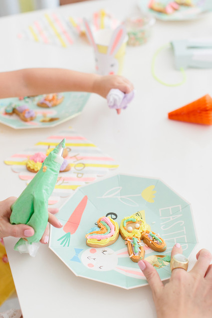 Modern Easter party ideas