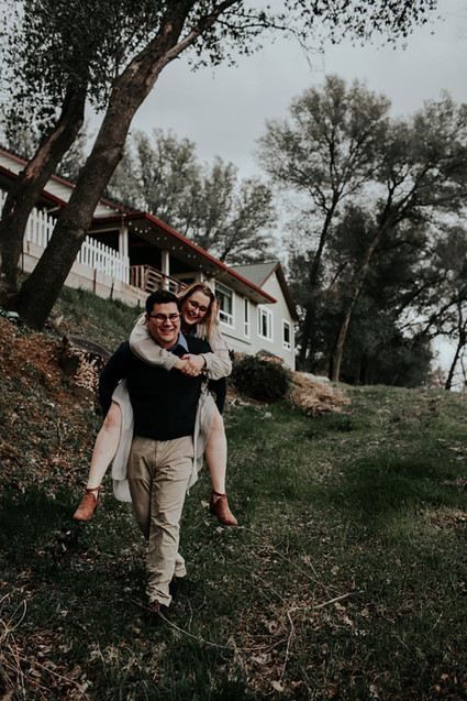 Sweet anniversary photo shoot