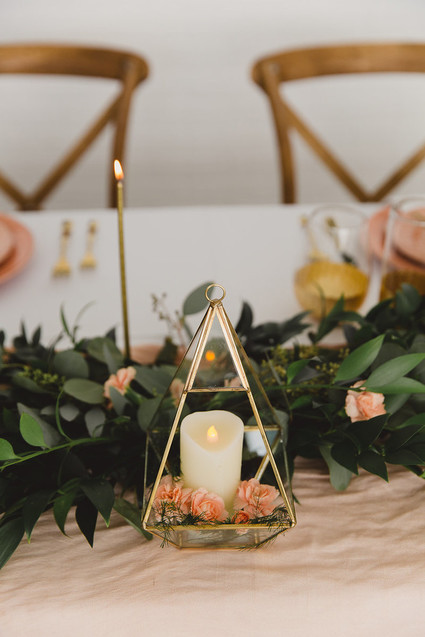Gold geometric decor