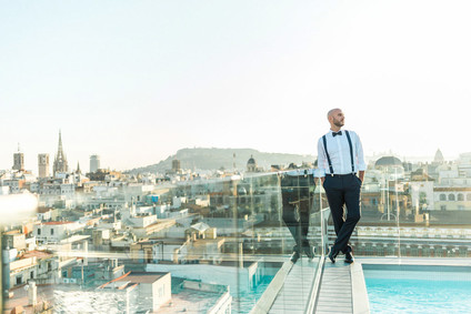 Tropical pink and gold wedding inspiration