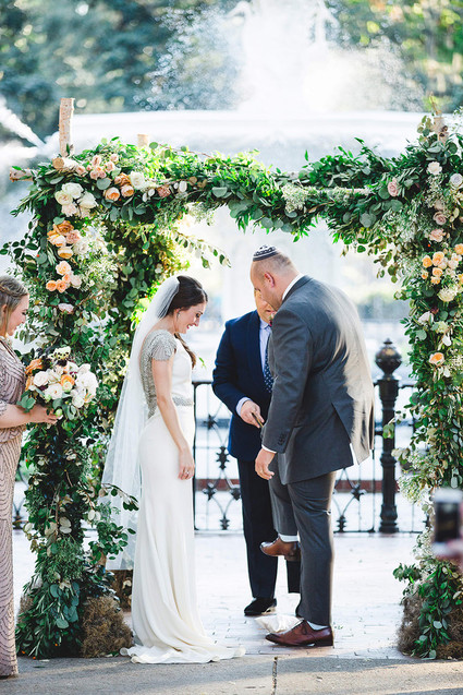 Romantic Savannah wedding ceremony