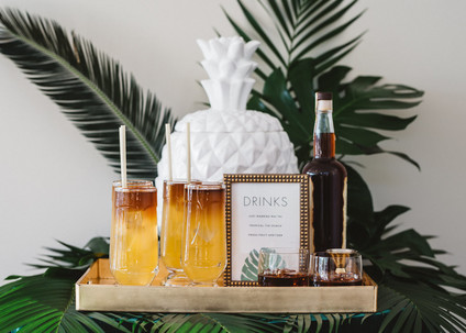 Tropical cocktail bar