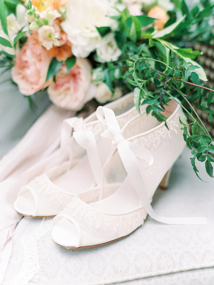Romantic bridal shoes