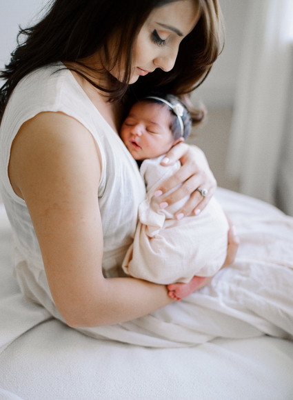Elegant classic newborn photos