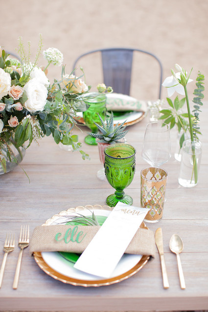 Green place setting