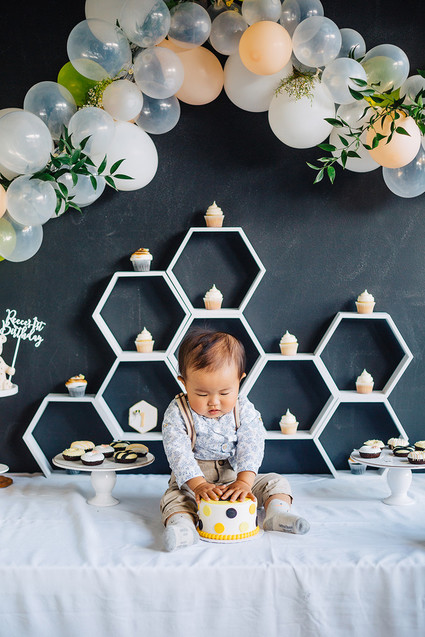 Modern Bee 1st birthday Inspiration