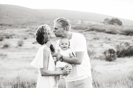 Summery family photos in Southern California