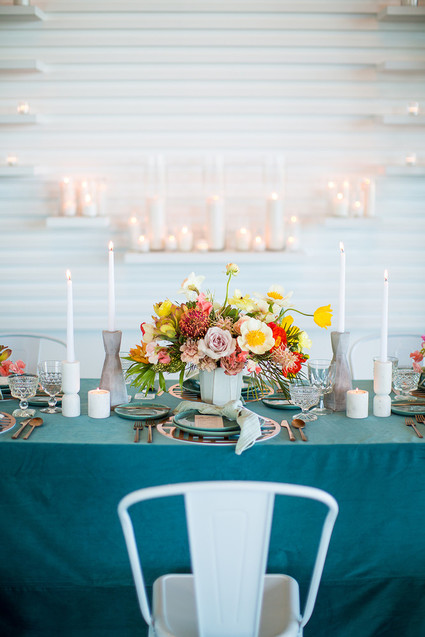 Modern wedding flowers