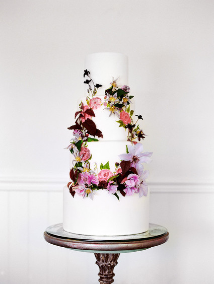 Floral wedding cake