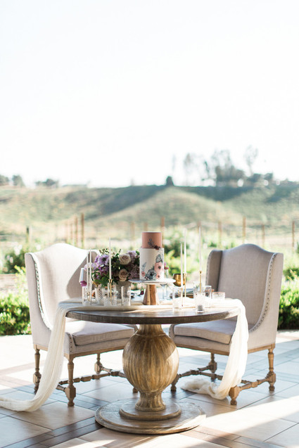 How to throw a romantic modern Spring wedding in Wine Country Inspiration